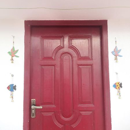 White House- 1Bk Pleasant Apartment With Open Terrace كويمباتور المظهر الخارجي الصورة